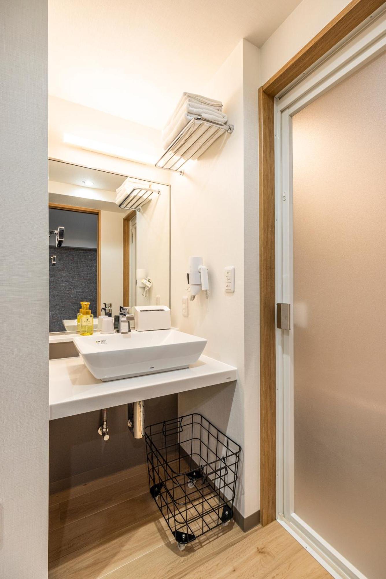 Hotel Cerezo Токио Екстериор снимка