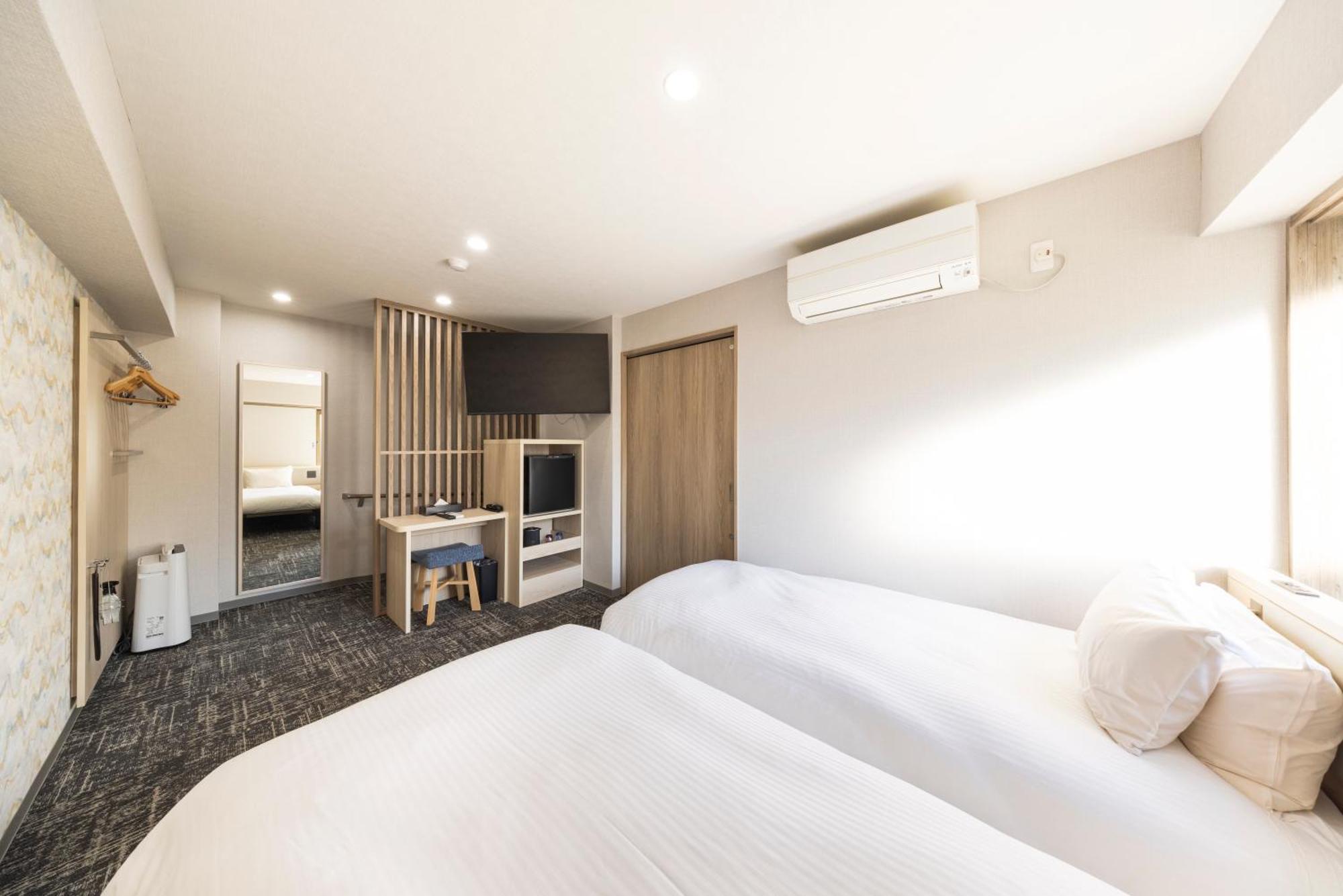 Hotel Cerezo Токио Екстериор снимка