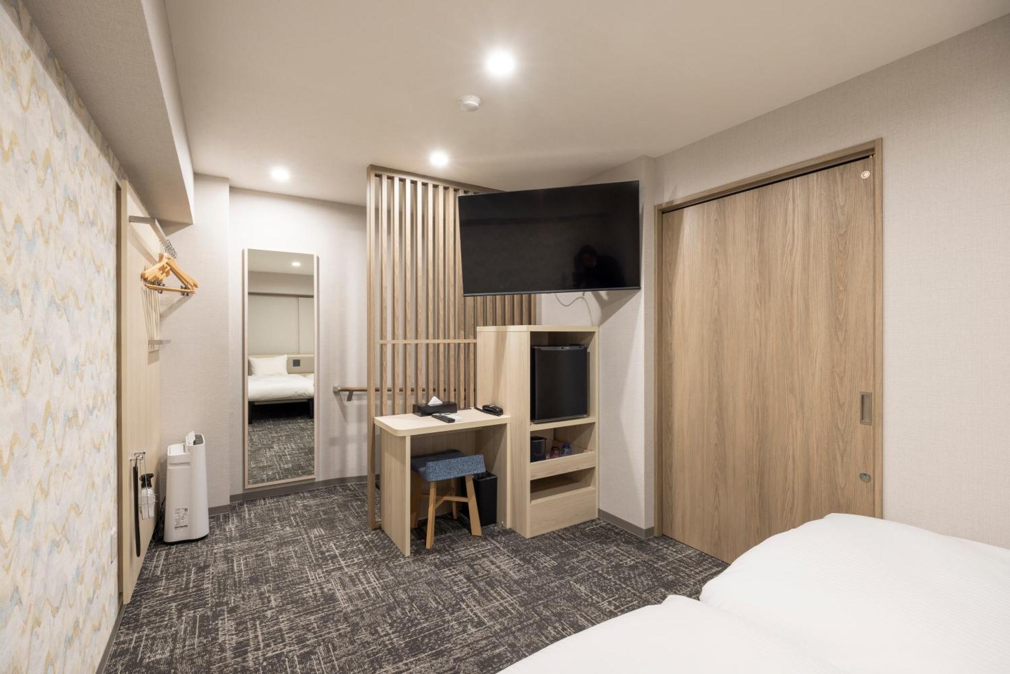 Hotel Cerezo Токио Екстериор снимка